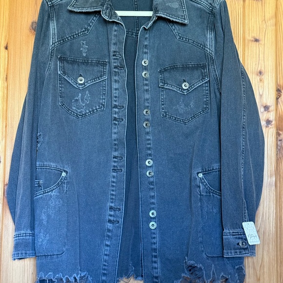 NWT Free People Moonchild Denim
Shirt Jacket - Picture 4 of 9